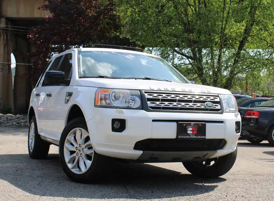 2011 Land Rover LR2 Base's photo