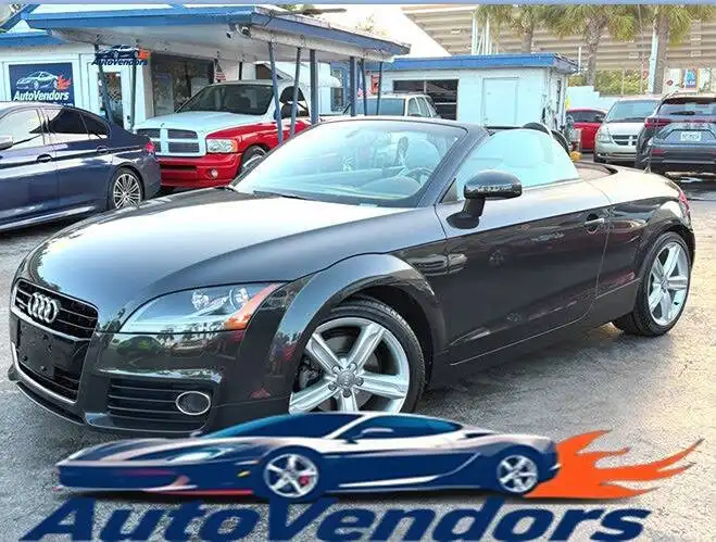 2011 Audi TT 2.0T quattro S tronic Premium Plus's photo