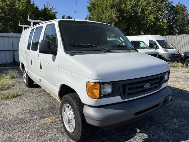 2007 Ford E-Series E-150 Van's photo