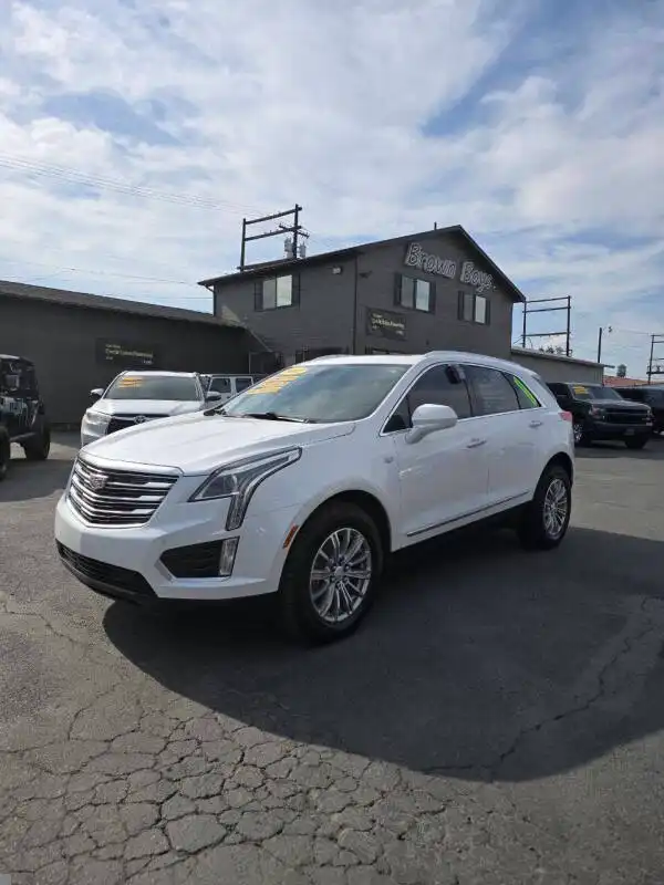 2017 Cadillac XT5 Luxury AWD's photo