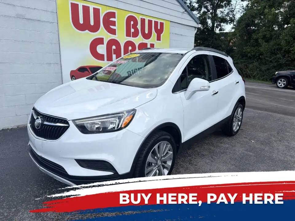 2017 Buick Encore Preferred's photo
