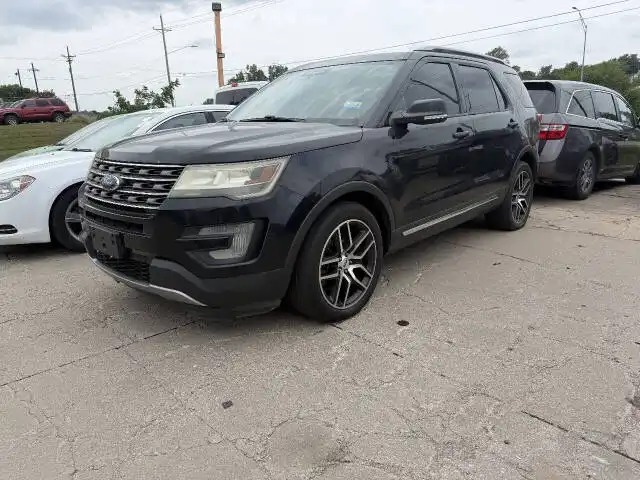 2016 Ford Explorer XLT FWD's photo