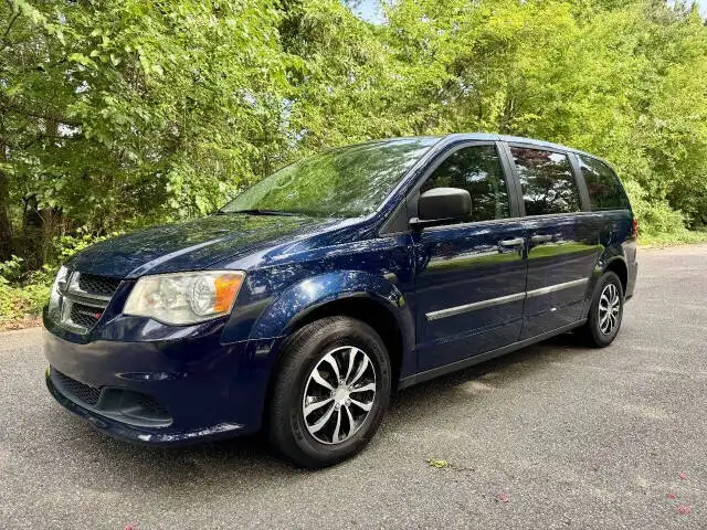 2013 Dodge Grand Caravan American Value Package's photo