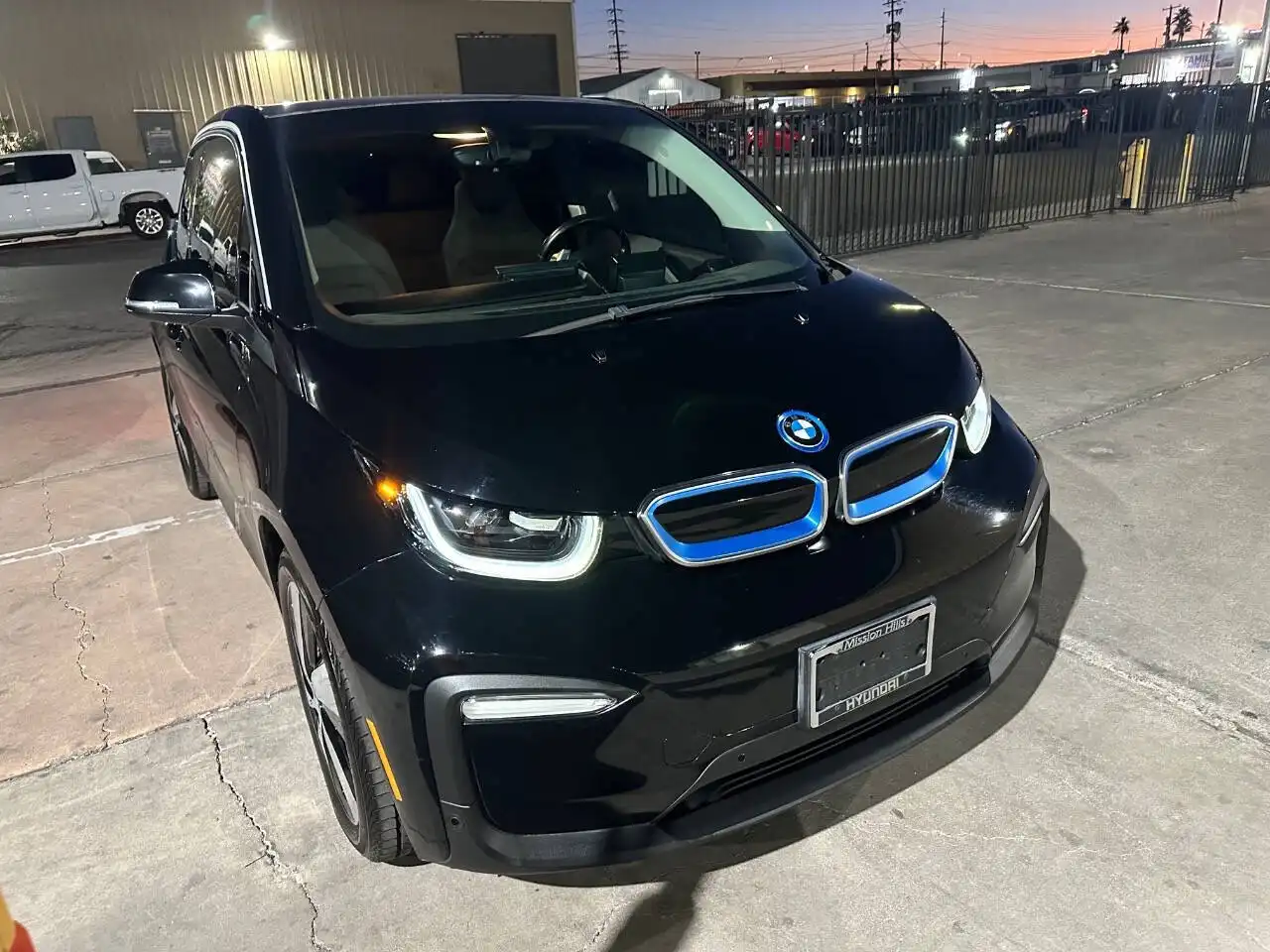 2018 BMW i3 Base's photo