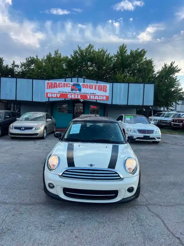 2012 MINI Cooper Base's photo
