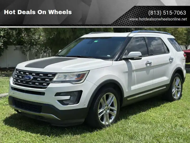 2017 Ford Explorer Limited FWD's photo