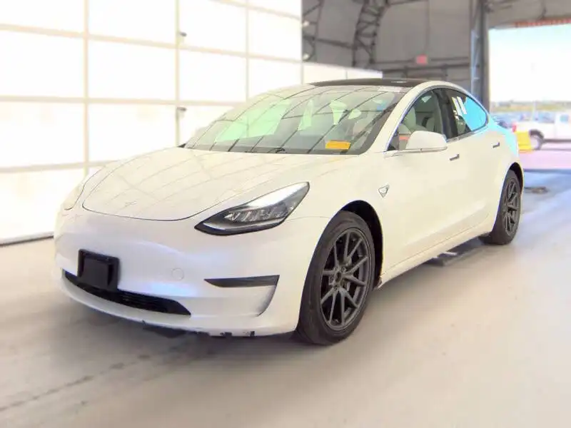 2019 Tesla Model 3 Dual Motor All-Whel Drive Long Range's photo
