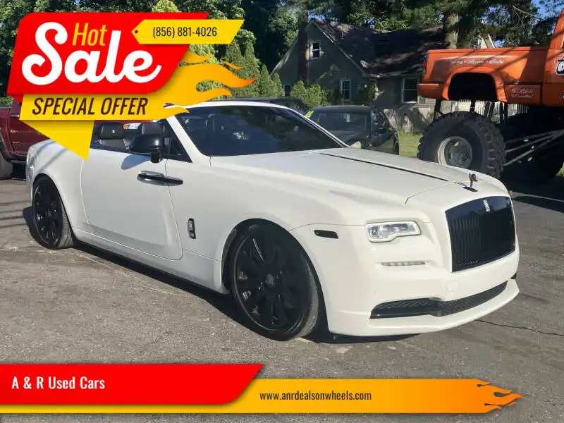 2018 Rolls-Royce Dawn Base's photo