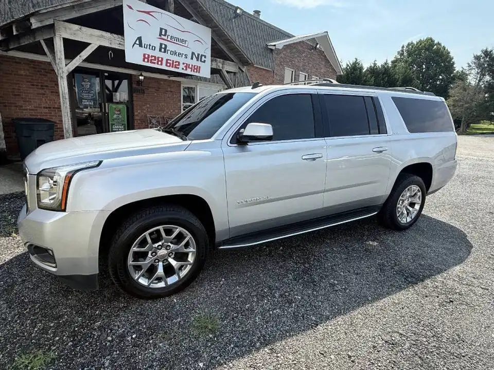 2015 GMC Yukon 4WD SLT's photo