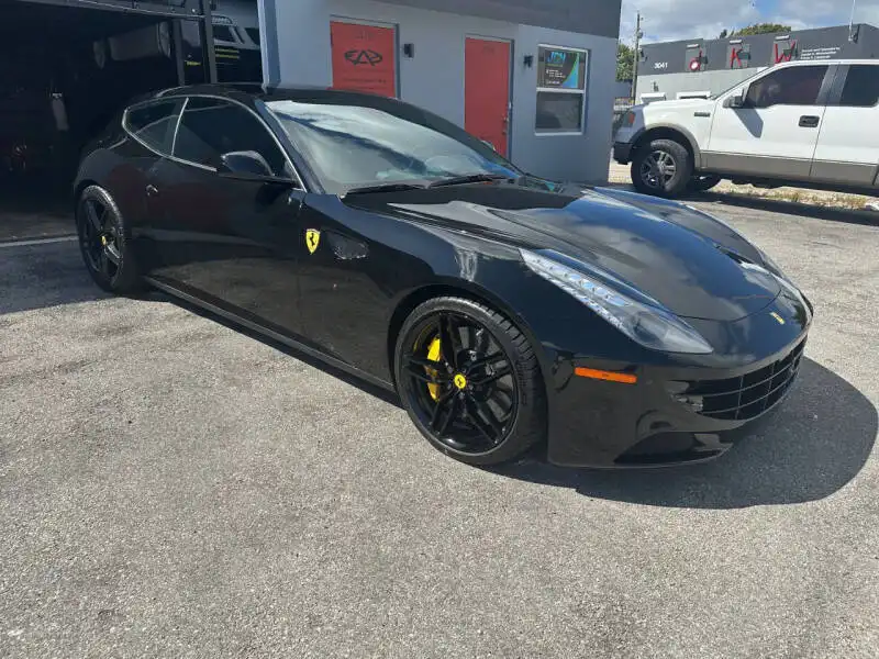 2014 Ferrari FF Base's photo
