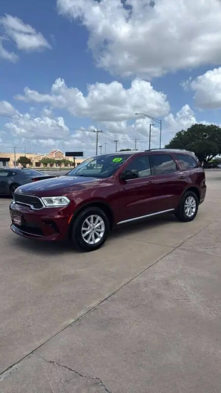 2023 Dodge Durango SXT RWD photo 4