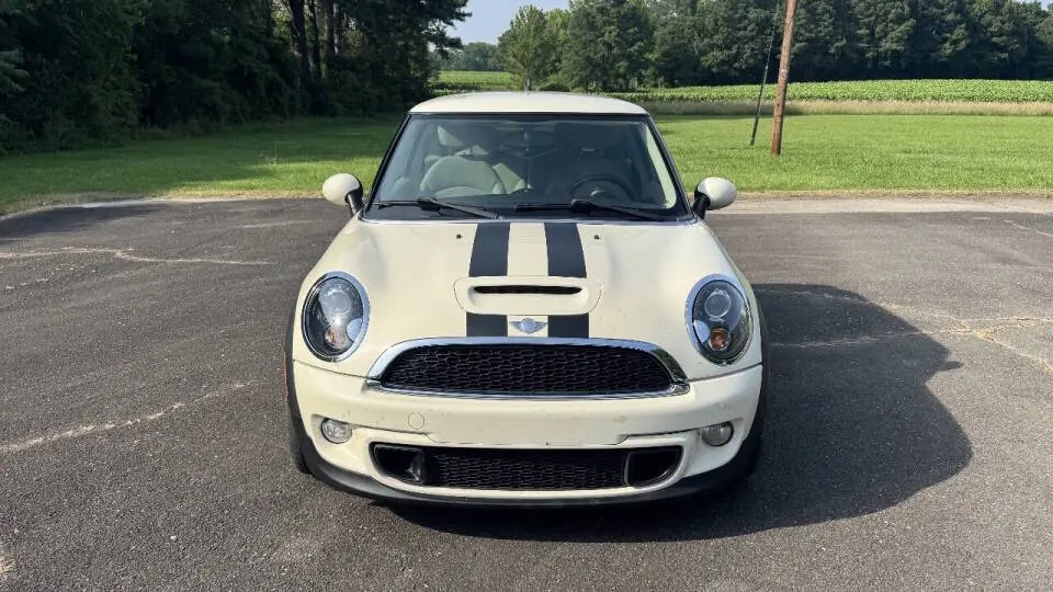 2012 MINI Cooper S photo 4