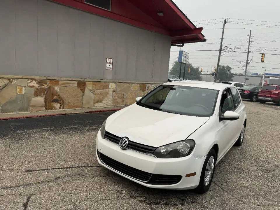 2011 Volkswagen Golf 6AT's photo