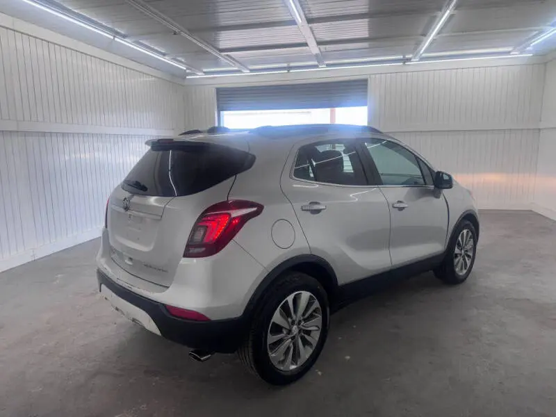 2017 Buick Encore Preferred photo 5