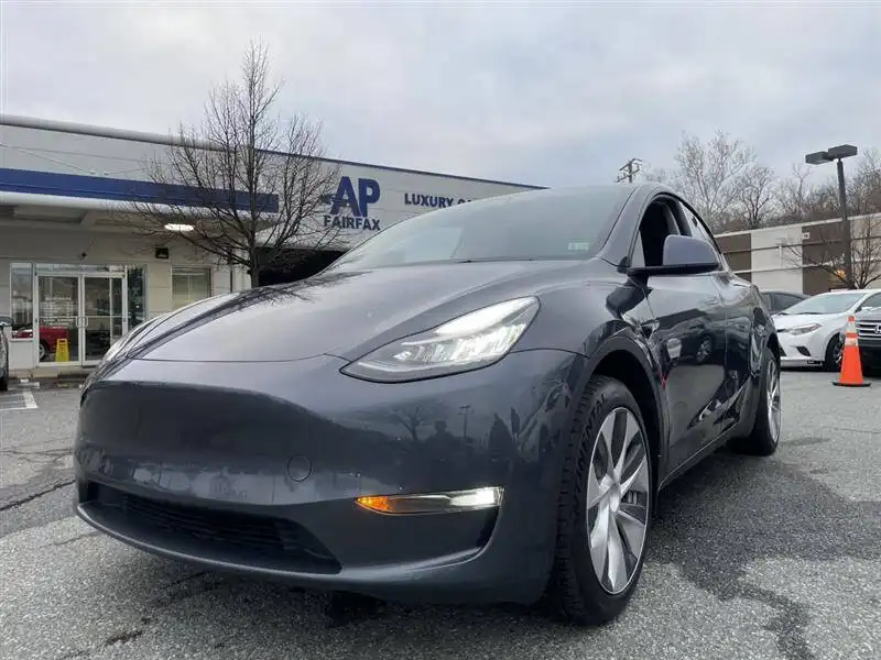 2021 Tesla Model Y Long Range Dual Motor All-Wheel Drive's photo