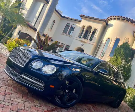 2014 Bentley Flying Spur Base's photo