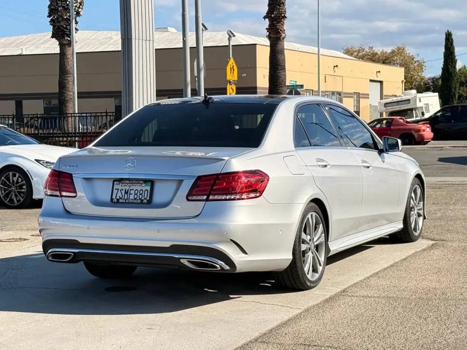2016 Mercedes-Benz E-Class E350 Sport photo 4