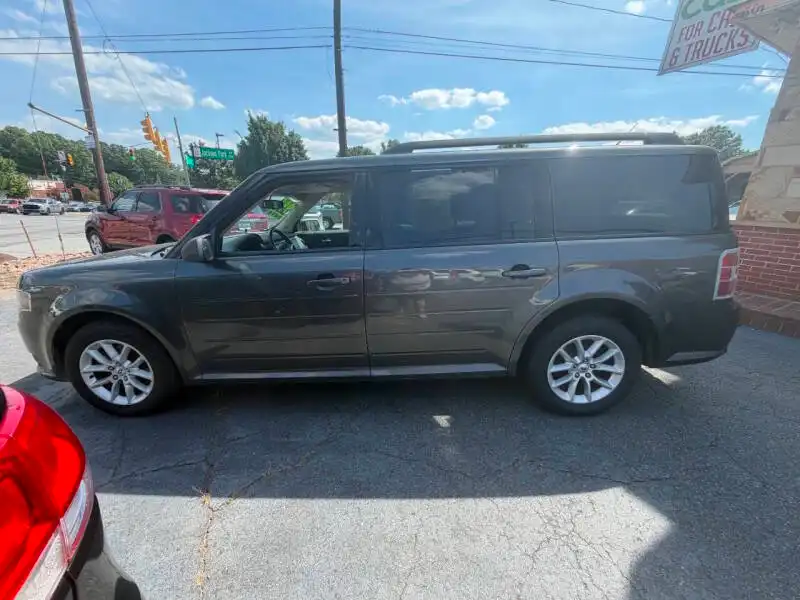 2016 Ford Flex SE FWD's photo