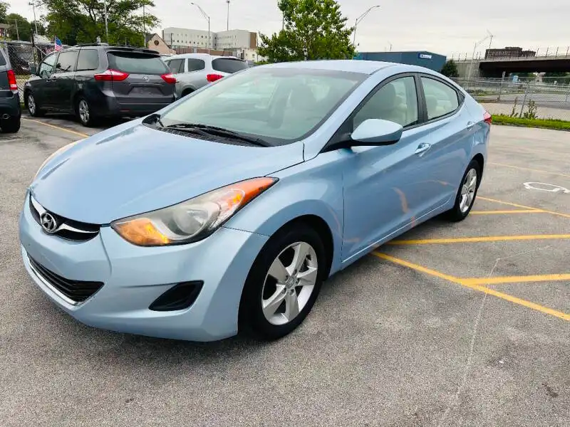 2011 Hyundai Elantra 1.8 GLS A T's photo