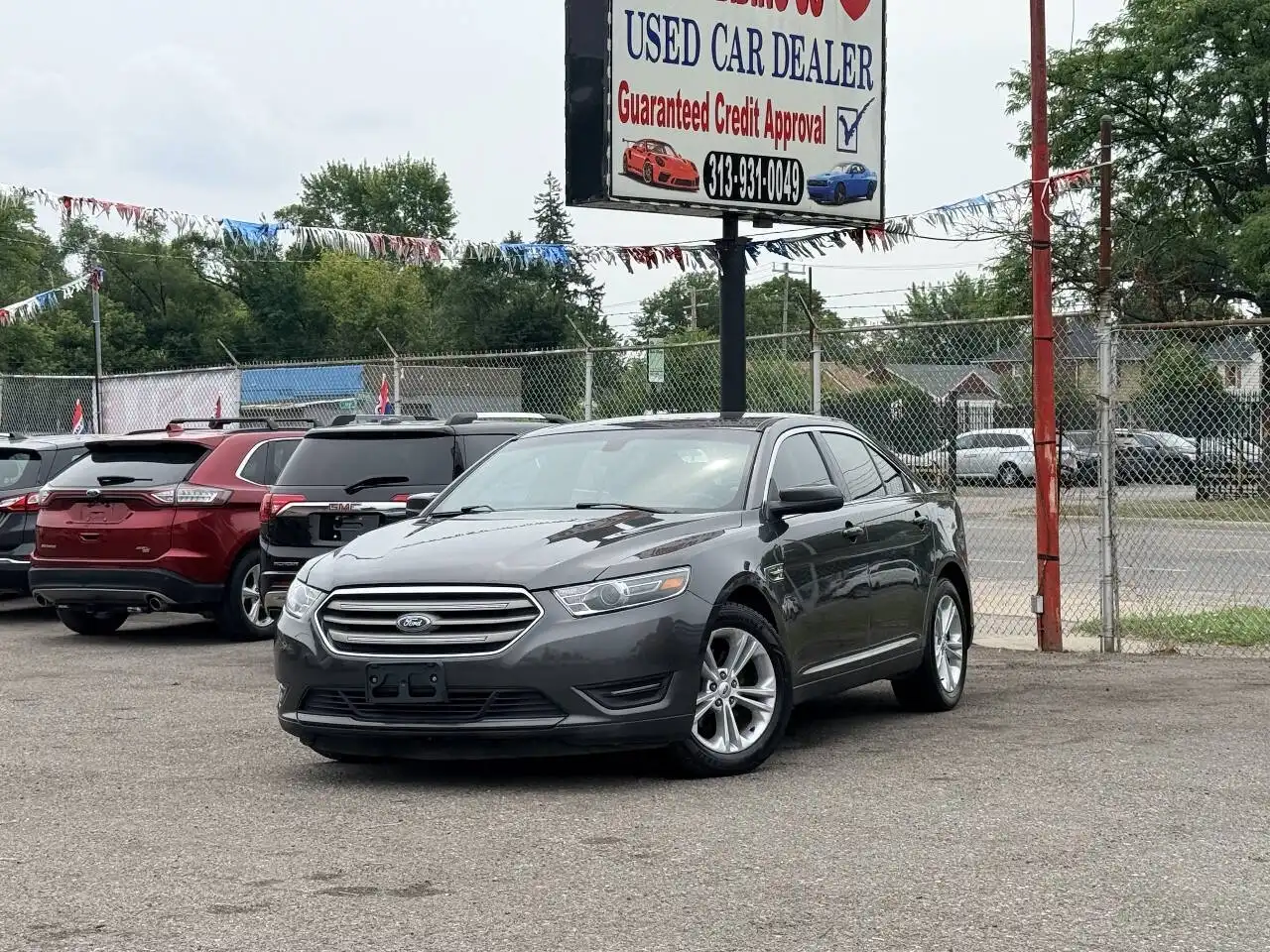 2017 Ford Taurus SEL AWD's photo