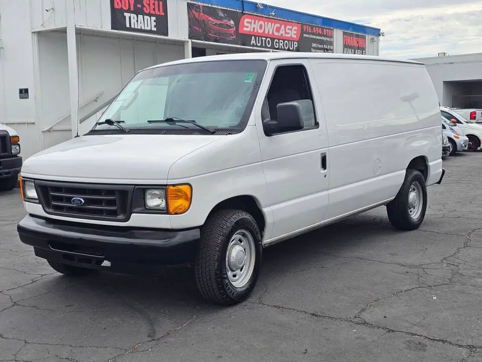 2006 Ford E-Series E-150 Van photo 3