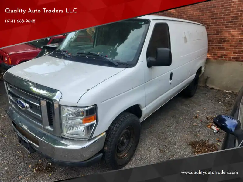 2014 Ford E-Series E-250 Van's photo