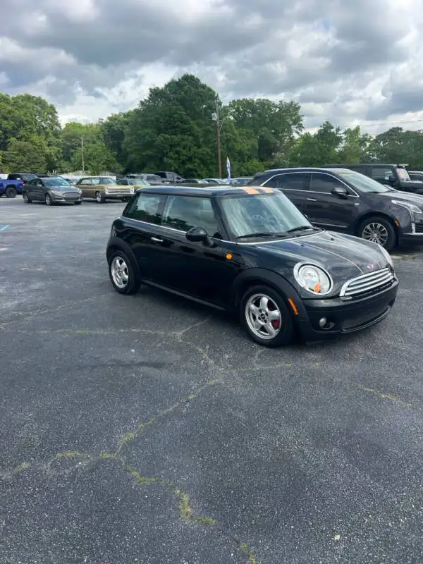 2010 MINI Cooper Base's photo