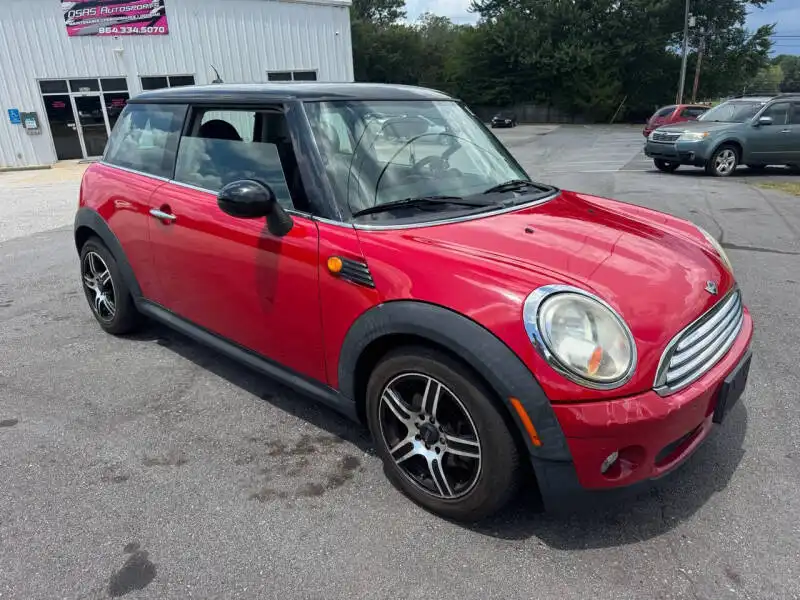 2009 MINI Cooper Base's photo