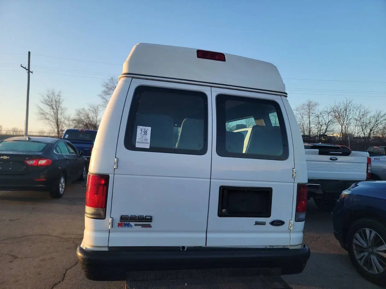 2012 Ford E-Series E-250 Extended photo 5
