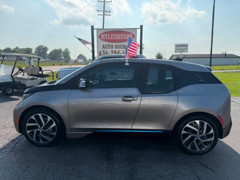 2014 BMW i3 Base photo 1