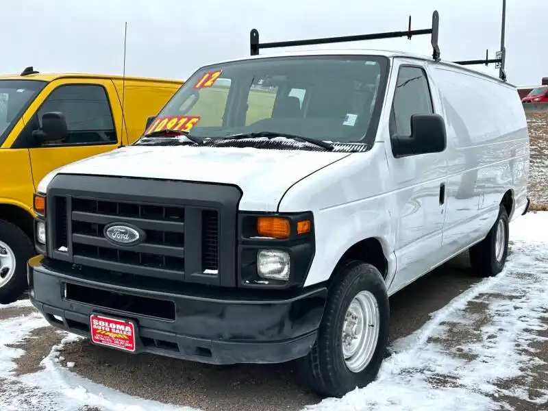 2012 Ford E-Series E-250 Extended's photo
