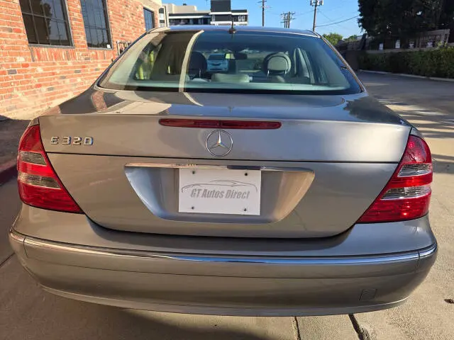 2004 Mercedes-Benz E-Class E320 photo 5