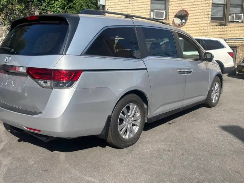2014 Honda Odyssey EX photo 5