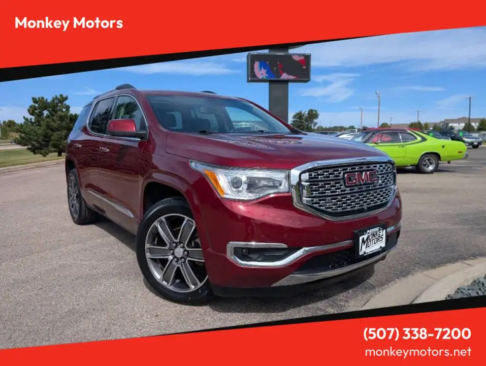 2017 GMC Acadia Denali AWD's photo
