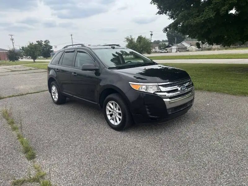 2014 Ford Edge SE's photo