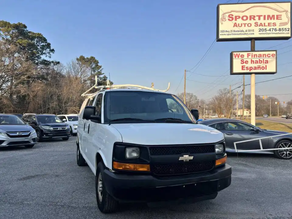 2013 Chevrolet Express 2500 Work Van HD's photo