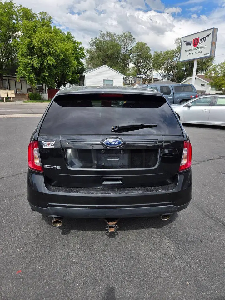 2012 Ford Edge SE photo 4