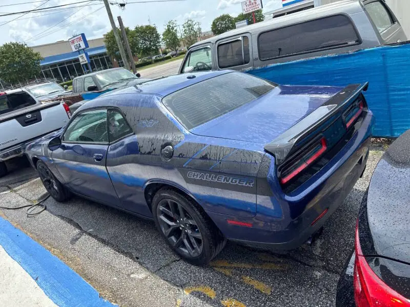 2020 Dodge Challenger SXT Auto photo 4
