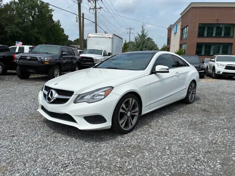 2016 Mercedes-Benz E-Class E400 photo 1