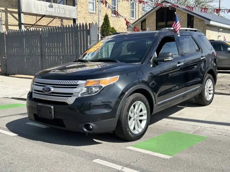 2014 Ford Explorer XLT's photo