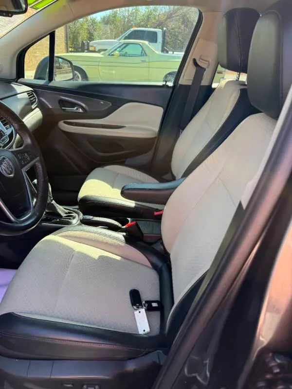 2017 Buick Encore Preferred photo 5