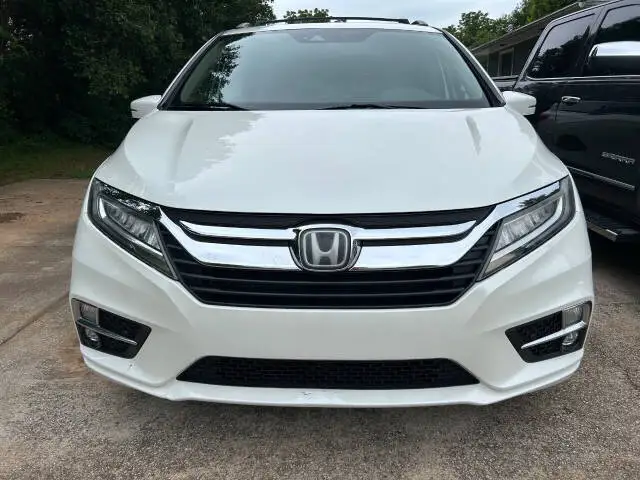 2019 Honda Odyssey Elite photo 1
