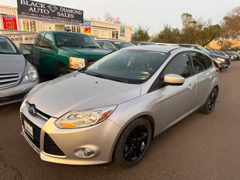 2012 Ford Focus 5 Door Hatch SE's photo