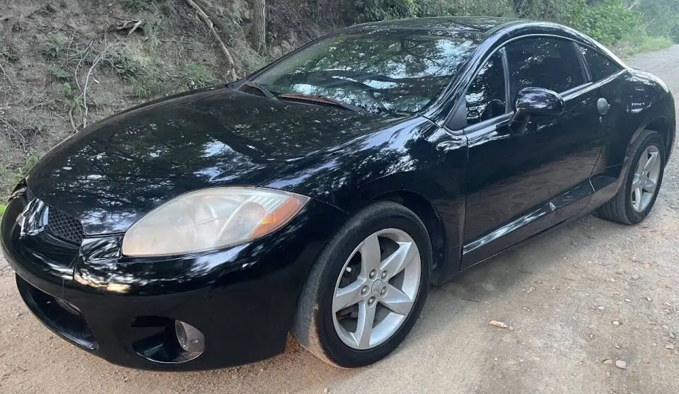 2007 Mitsubishi Eclipse 2.4 Auto GS photo 3