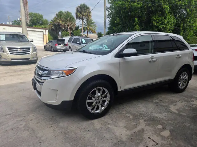2013 Ford Edge SEL AWD photo 3