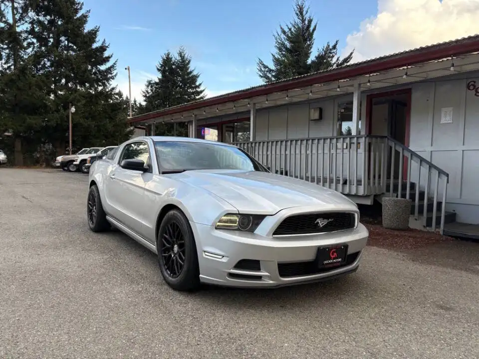 2014 Ford Mustang V6's photo