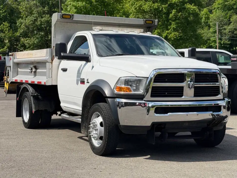 2011 Dodge Ram Regular Cab photo 1