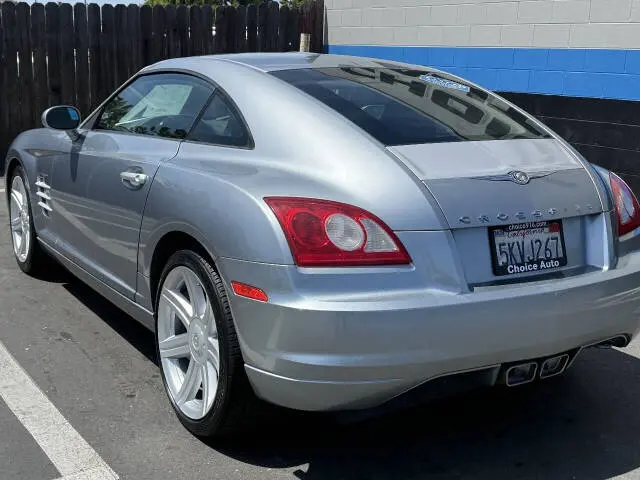 2004 Chrysler Crossfire Base photo 4