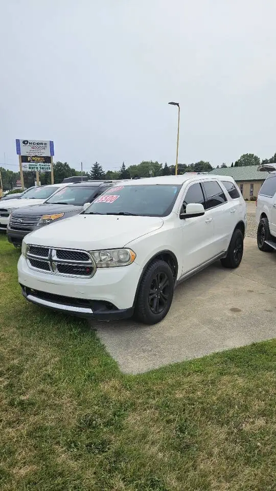 2012 Dodge Durango SXT AWD photo 1