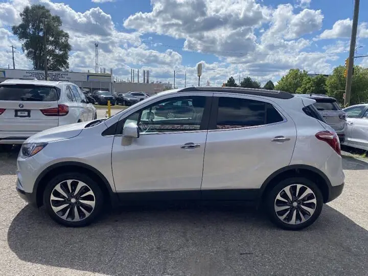 2021 Buick Encore Preferred photo 5